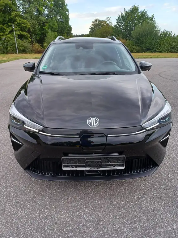 MG 5 5 Standard Luxury