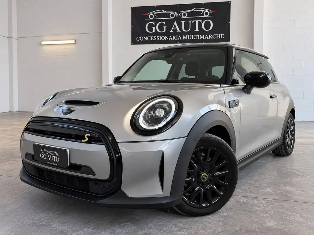 MINI Cooper SE Mini F56 Full Electric 3p Classic auto