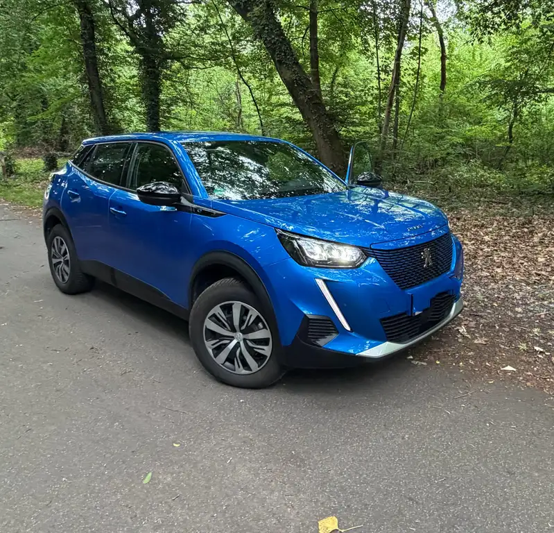 Peugeot e-2008 e- Active Pack