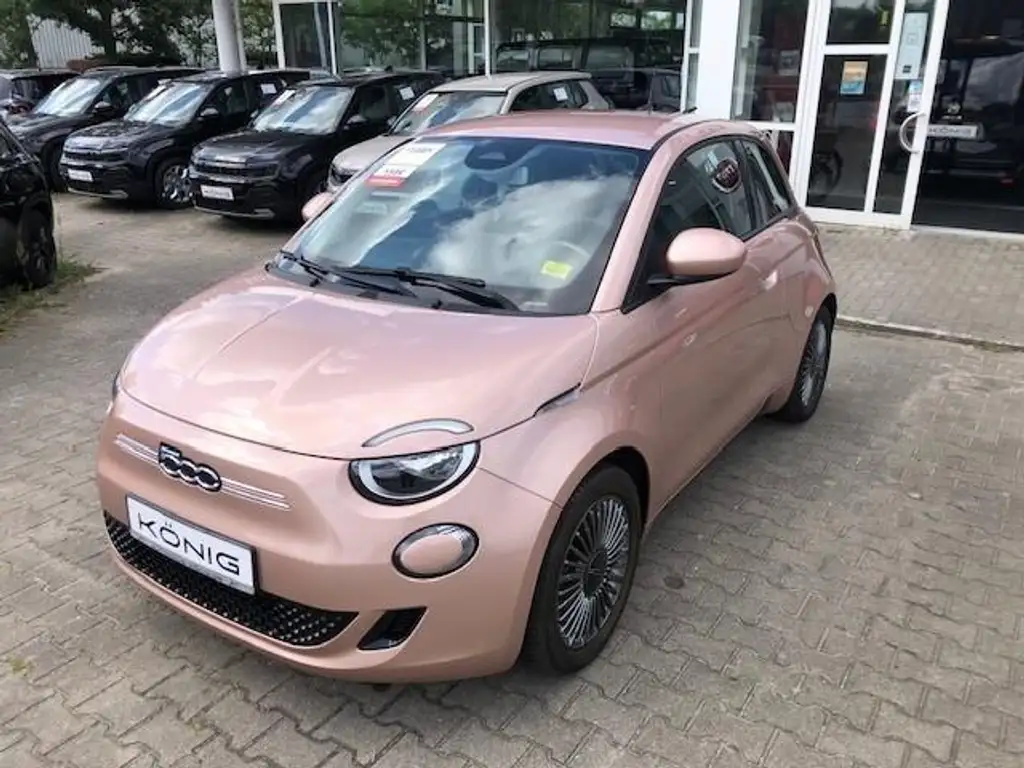 Fiat 500e 3+1 MY23 118PS 42kWh KLIMA*CARPLAY*TEMPOMAT