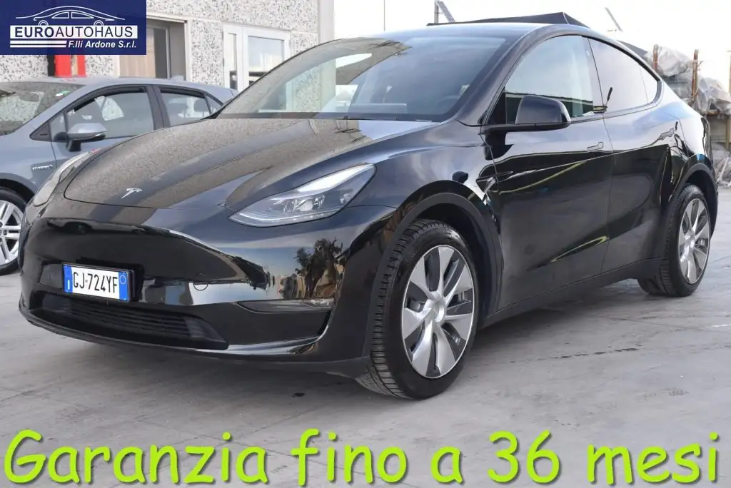 Tesla Model Y Long Range Dual Motor AWD