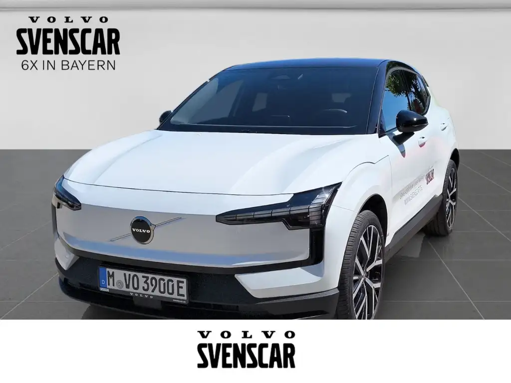 Volvo EX30 Plus Summer Edition AWD Performance Pure Electric