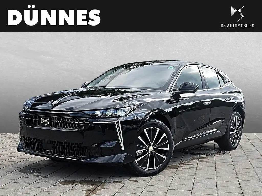DS Automobiles DS 4 N°4 E-Tense JULES VERNE Alcantara
