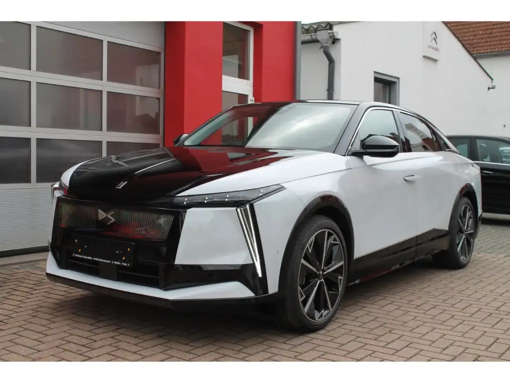 DS Automobiles Sonstige 245 FWD LongRange Etoile Pano Focal 360