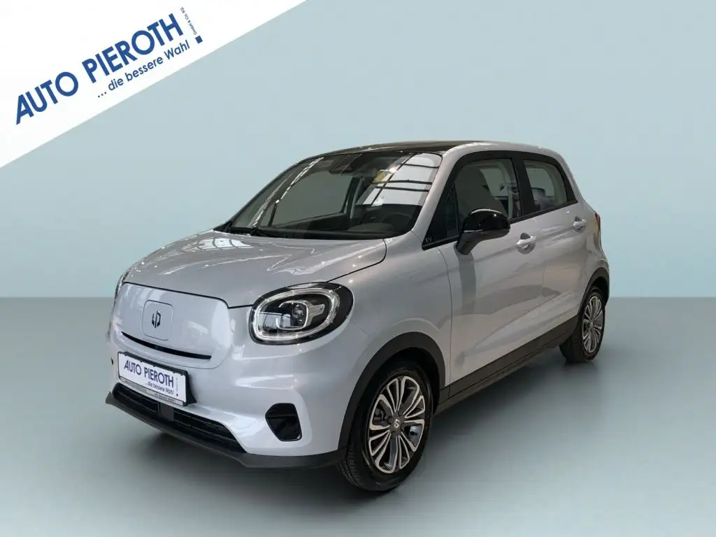 Leapmotor T03 T03 **PANO-DACH**Rückfahrkamera**