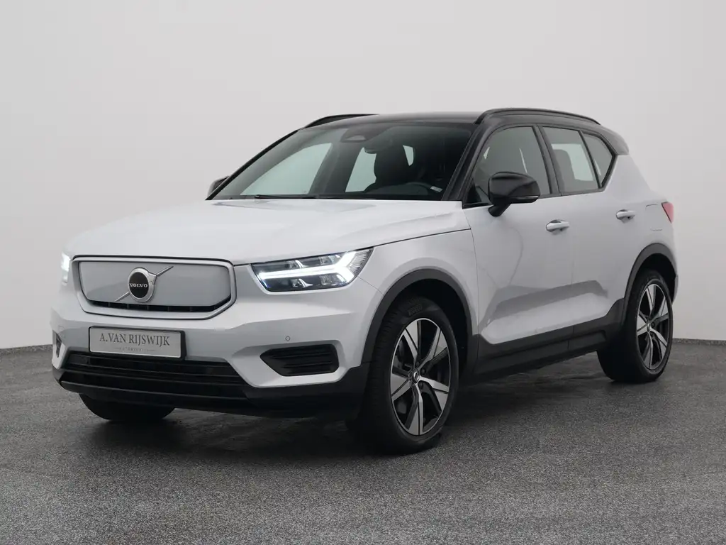 Volvo XC40 Recharge Twin Plus 78 kWh | CAMERA | KEYLESS