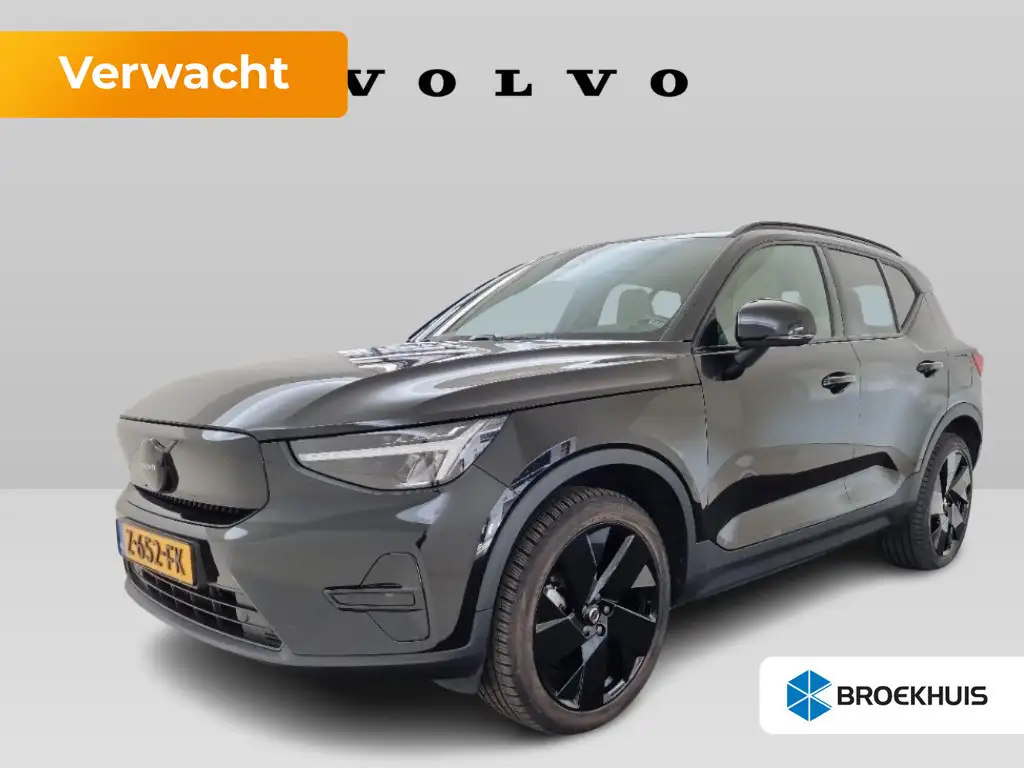 Volvo XC40 Single Motor Extended Range Plus 82 kWh Black Edit