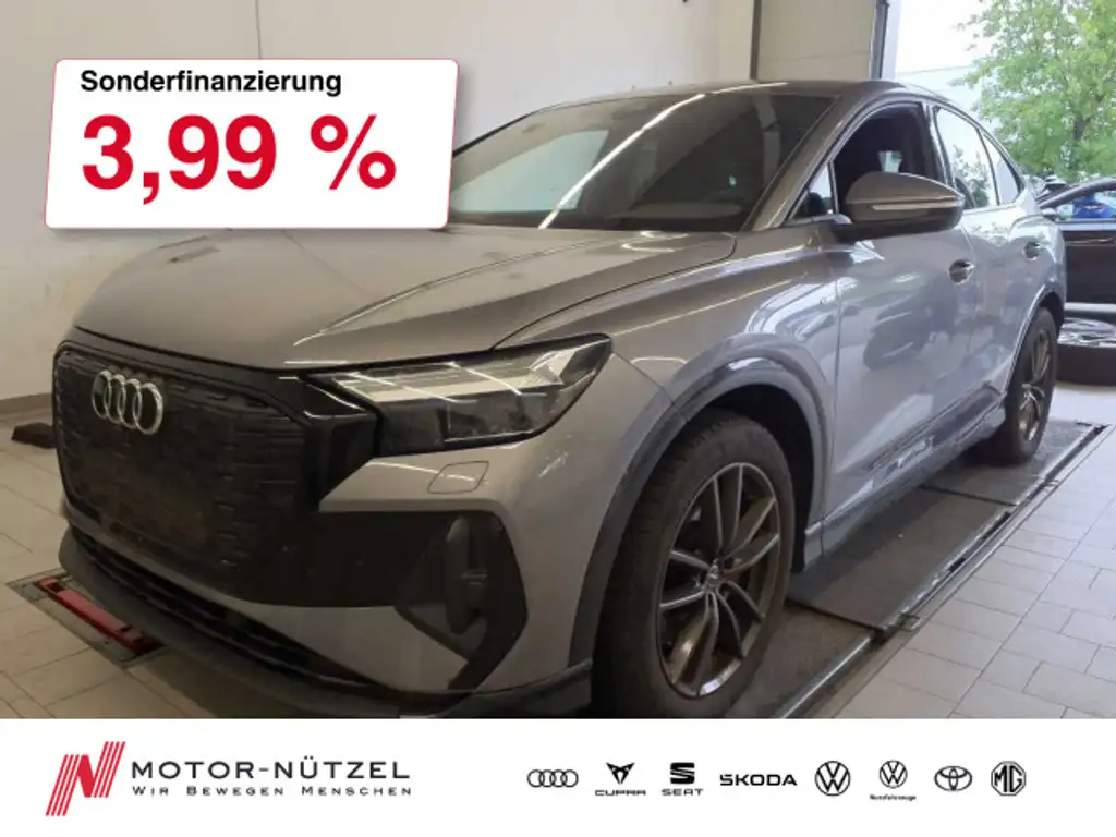 Audi Q4 e-tron 40 S-LINE LED+NAVI+PDC+GRA