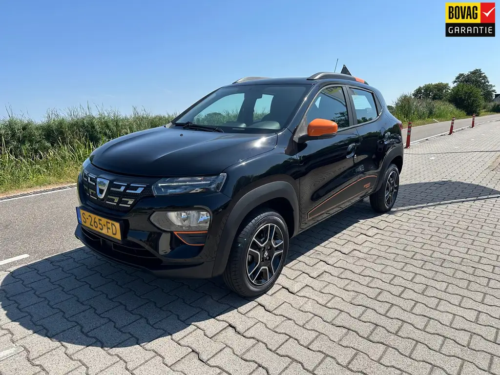 Dacia Spring Comfort Plus 27 kWh, Camera, Leder, Carplay, Cruis