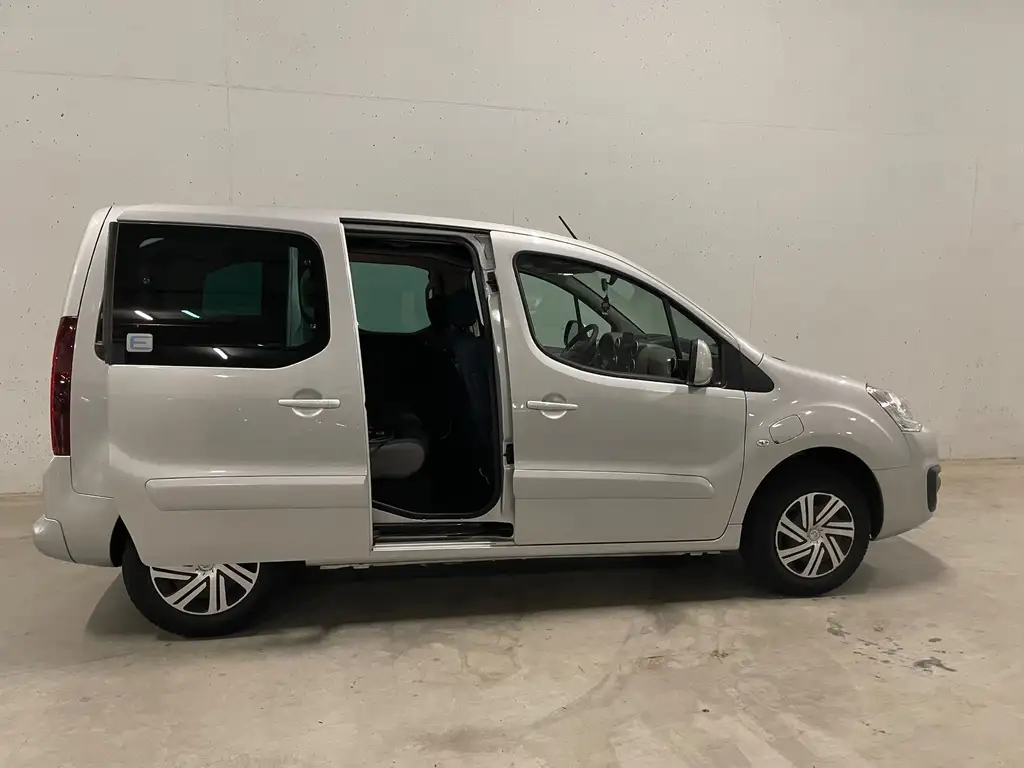 Citroen Berlingo E-Feel 23 kWh Aut. Navi Clima Cruise PDC