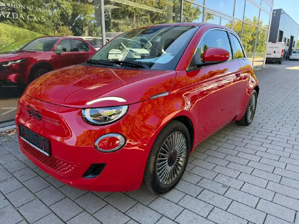 Fiat 500e 500 e  Lim. Red / Autom. / Sonderfarbe