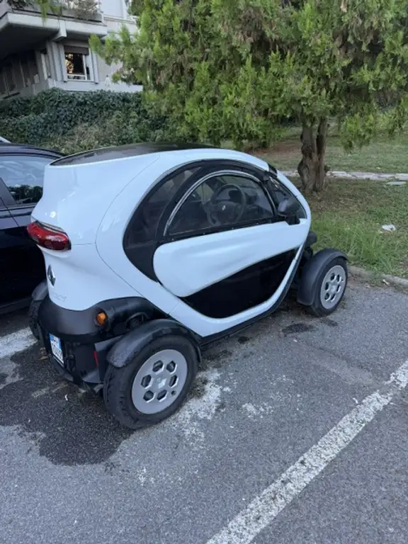 Renault Twizy 80