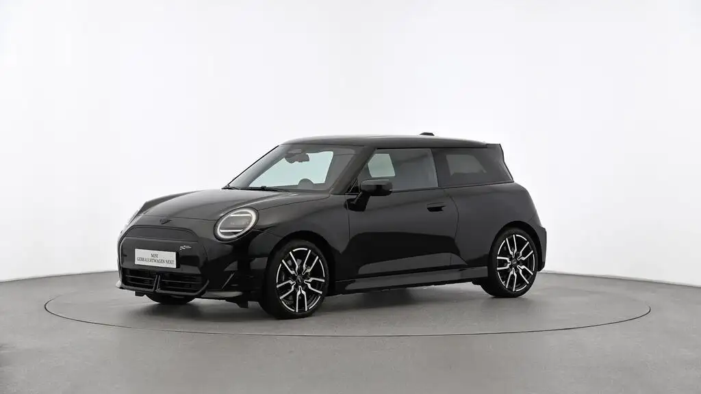 MINI Cooper John Cooper Works Trim