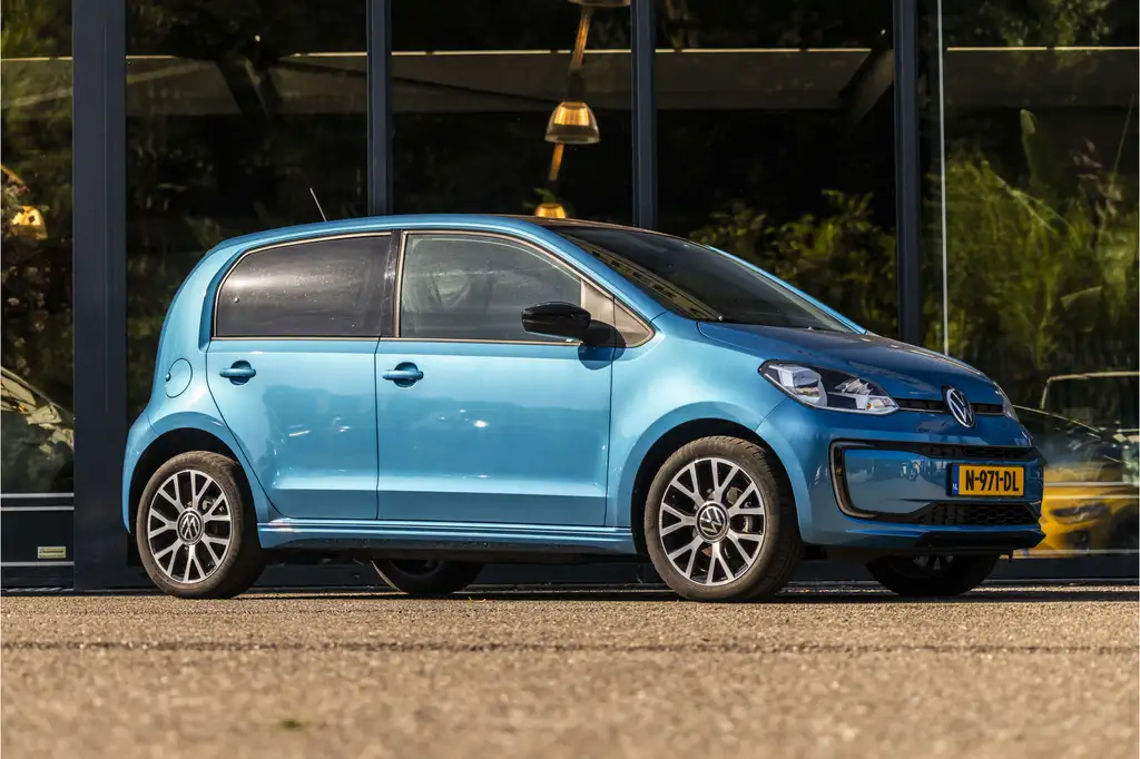 Volkswagen e-up! e-up! Style SOH 90.84% | Lederen interieur |