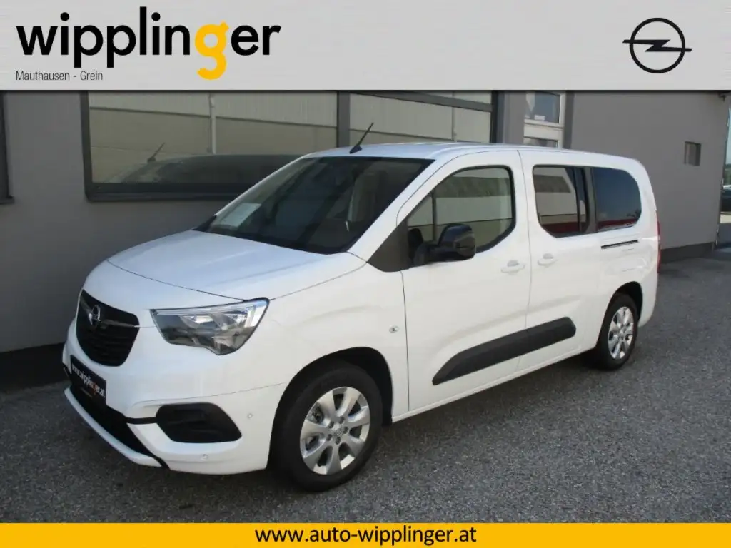 Opel Combo-e -e Life XL 7S Elegance Elektro LP € 48.852,-