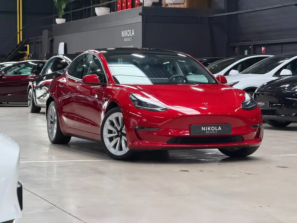 Tesla Model 3 LONG RANGE - ALL WHEEL DRIVE - FULL SELF DRIVING ACTIVE - 19INCH WHEELS - FACELIFT