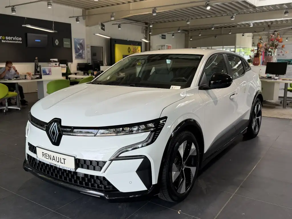 Renault Megane E-Tech Equilibre EV40 130 PS Boost Charge