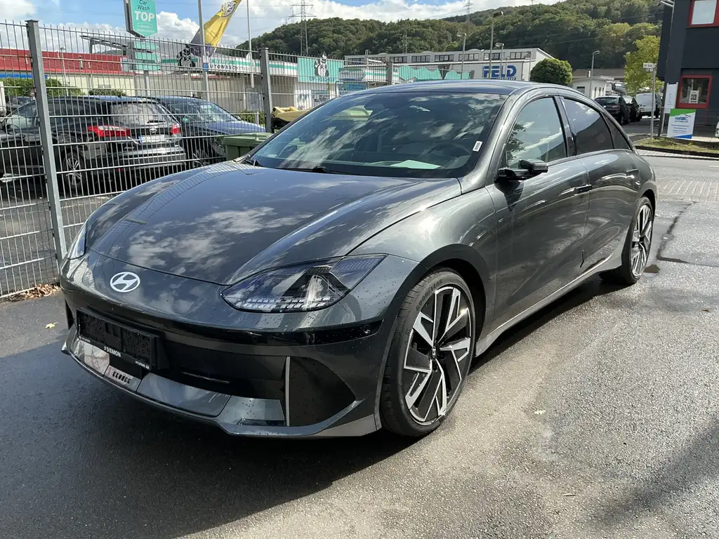 Hyundai IONIQ 6 Uniq Leder Memory BOSE 360Cam Pano HUD