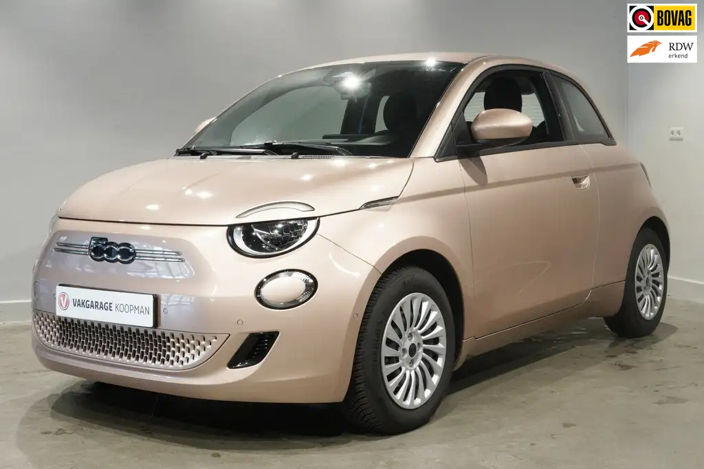 Fiat 500e Urban 42 kWh Camera|Apple Carplay|Cruise control