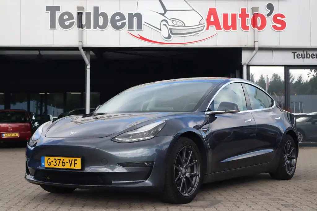 Tesla Model 3 Long Range AWD 75 kWh | SOH 85,1% | Full Self-Driv