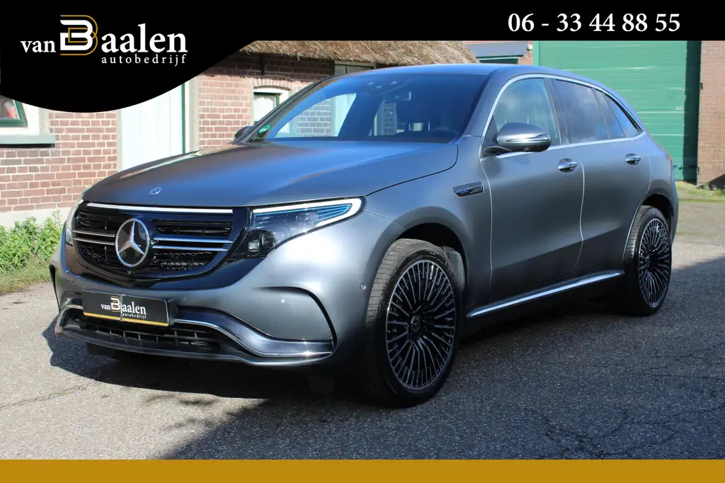 Mercedes-Benz EQC 400 4MATIC Premium Plus AMG 80 kWh SOh 93,4% NAVI LEER