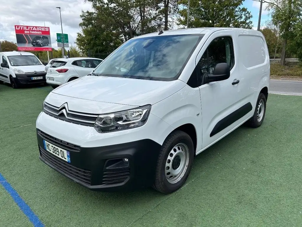 Citroen Berlingo E-berlingo Vu V.E.I. pour Pro / Export (14.000 HT) ELECTRIC 135 77PPM 50KWH 800KG M L1 BVA