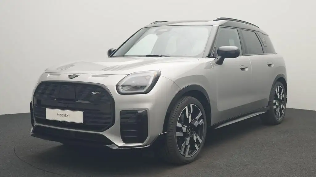 MINI Countryman SE All4 John Cooper Works Trim