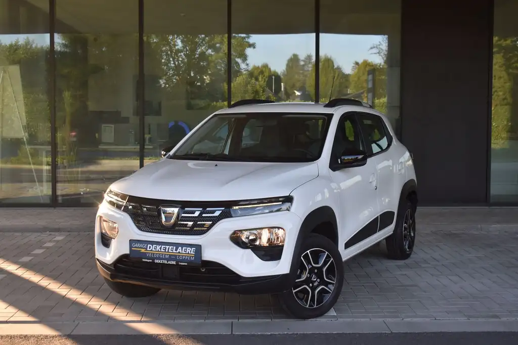 Dacia Spring 27,4kWh *Navi*Camera*CruiseControl