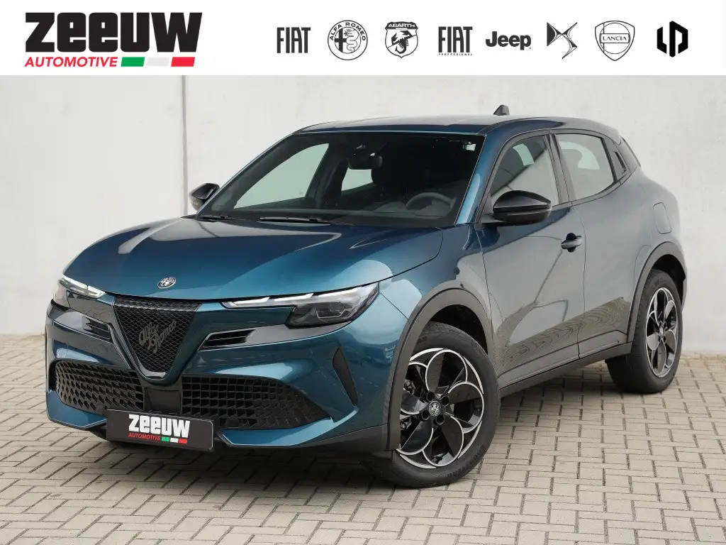 Alfa Romeo Junior Elettrica 54 kWh | Carplay | Clima | Cruise | LED