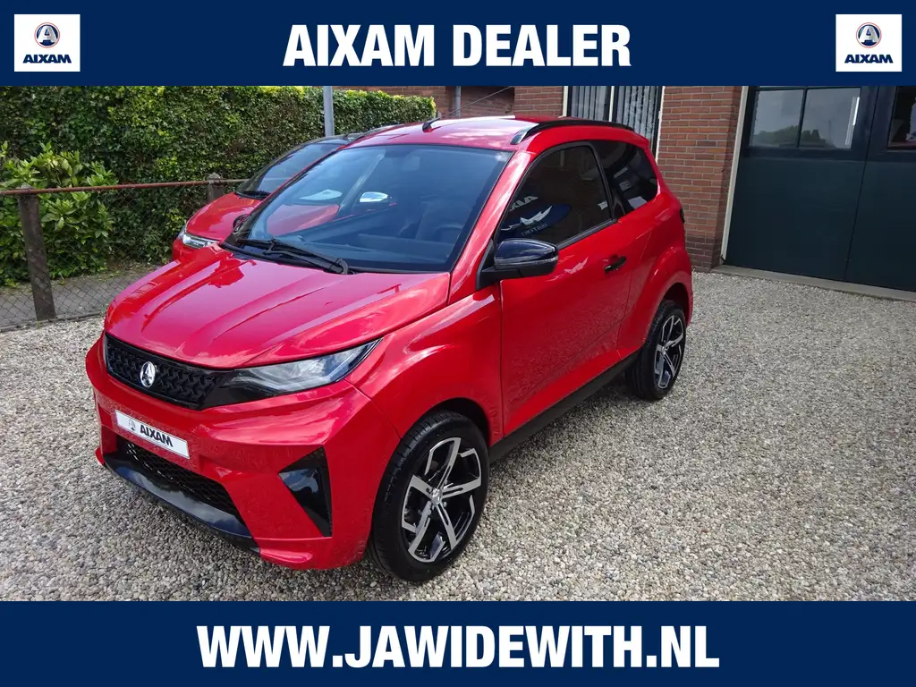 Aixam Crossover E brommobiel NIEUW DASHBOARD , Hoge instap, Achter