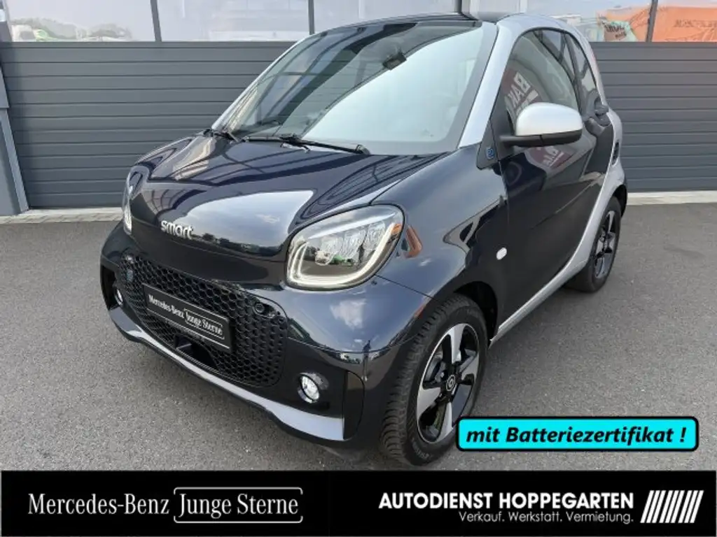smart forTwo smart EQ fortwo Exclusive LED Panorama Kamera...