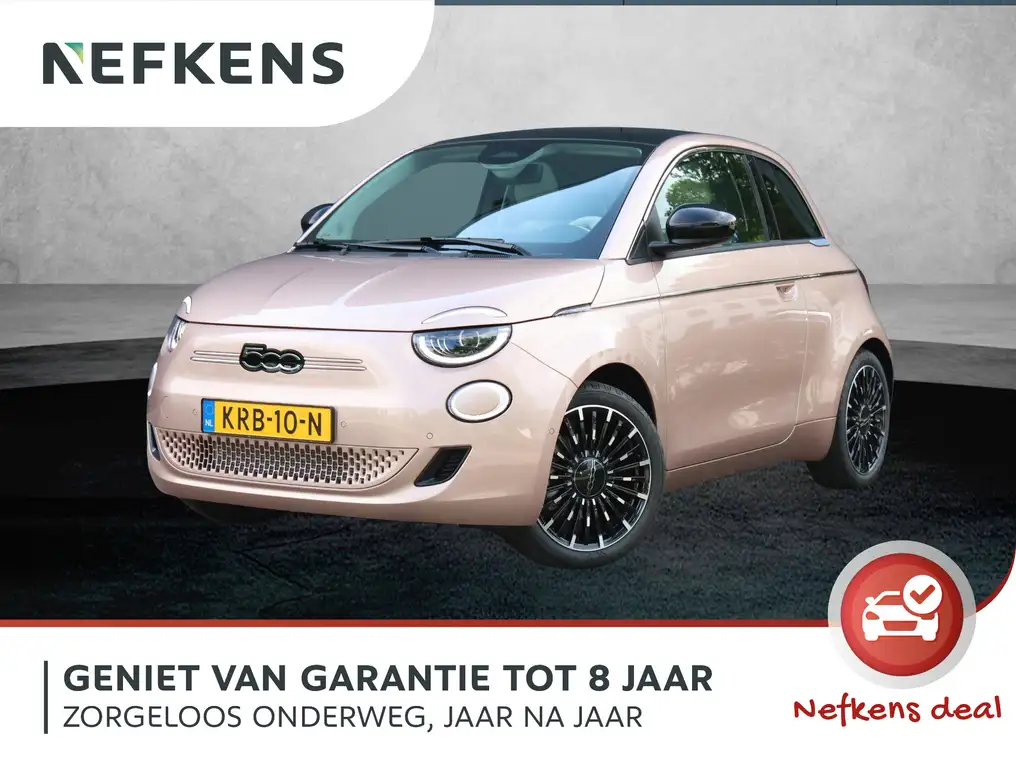 Fiat 500e La Prima 42 kWh | Panoramadak | Lederen bekleding