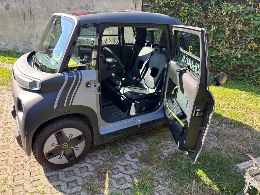 Opel Rocks-e Tekno