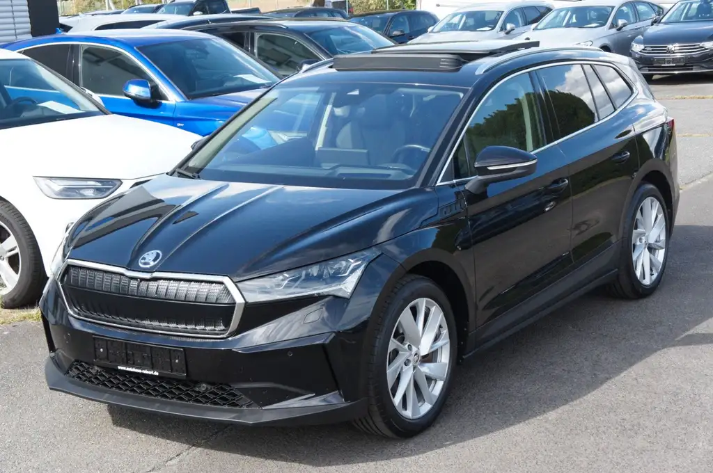 Skoda Enyaq 80 Suite*9 PAKETE*DRIVE+*AHK*PANO*W-PUMPE