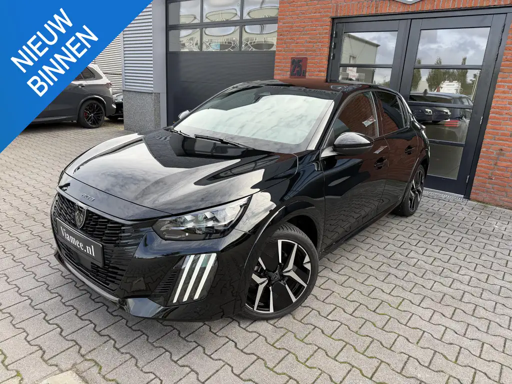Peugeot e-208 EV GT Avantage 51 kWh | Pano | Massage | Warmtepom