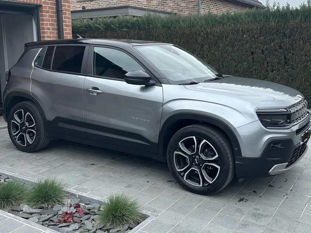 Jeep Avenger Avenger Bev My23 Altitude 54Kw (Full Options)