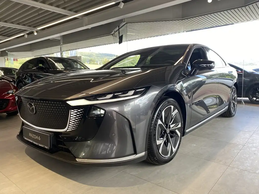Mazda 6e EV Takumi Leder, 360°, 19", Navi