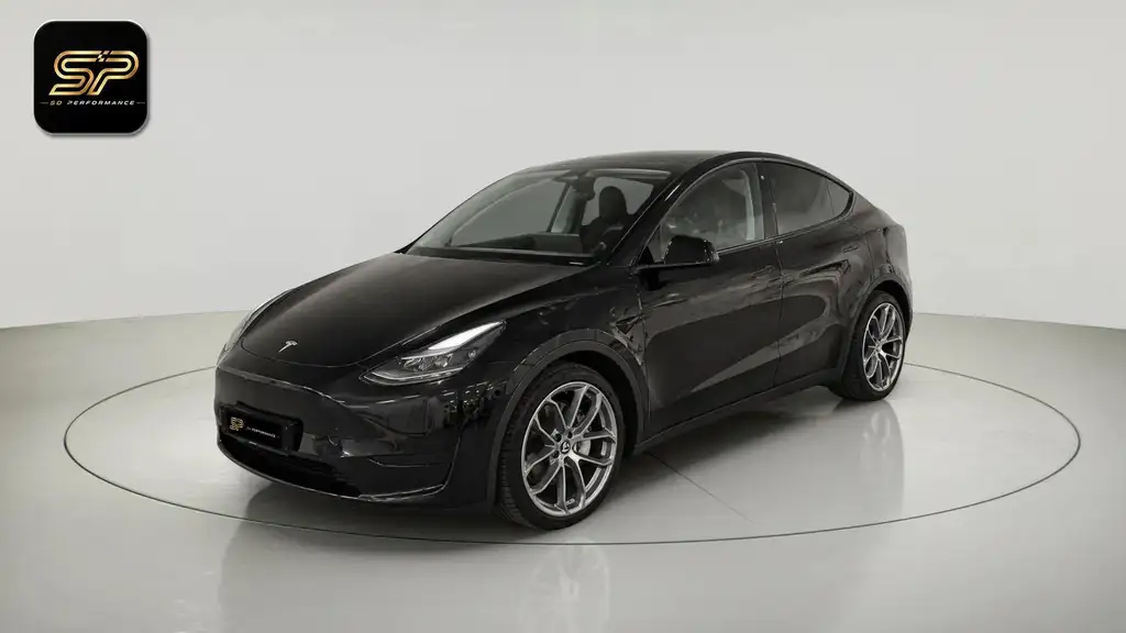 Tesla Model Y Standard