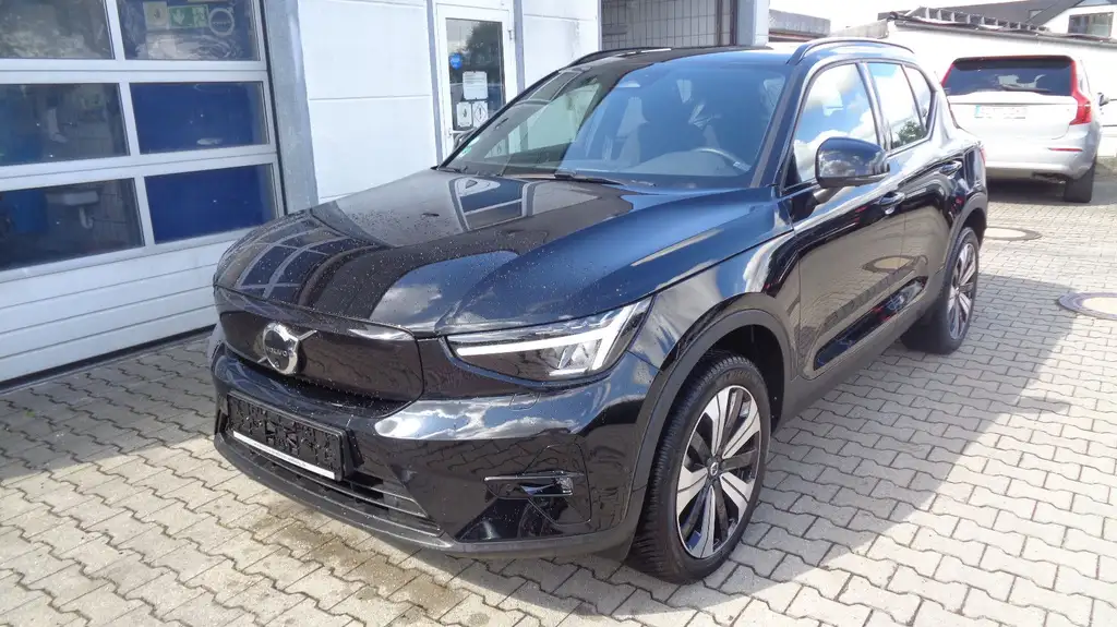 Volvo XC40 Ultimate Recharge Pure Electric*AHK*360°