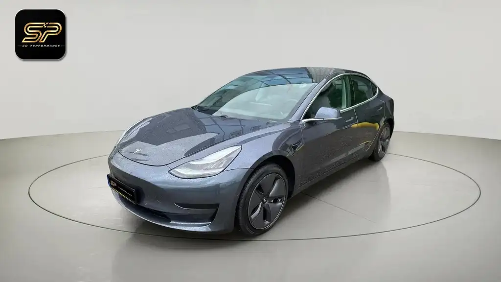 Tesla Model 3 Standard