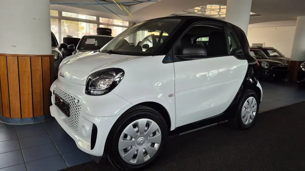 smart forTwo EQ/DAB/Klimaaut/SHZ/Temp/1Hd/Scheckheftge