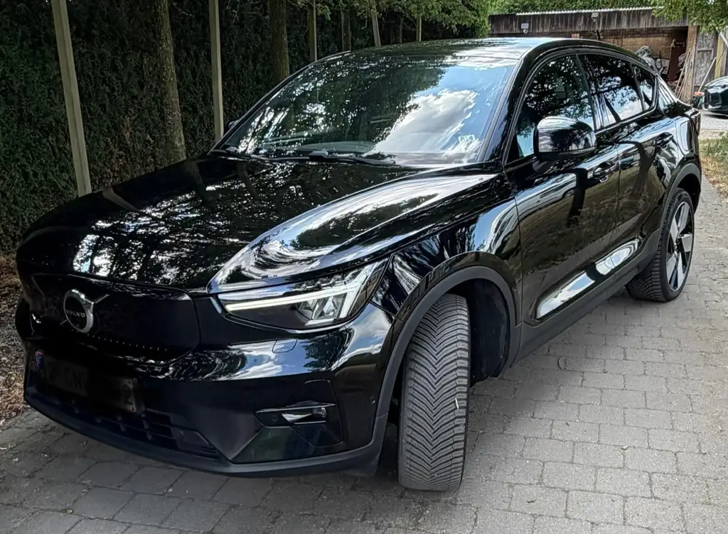Volvo C40 Twin motor ultimate 300kw