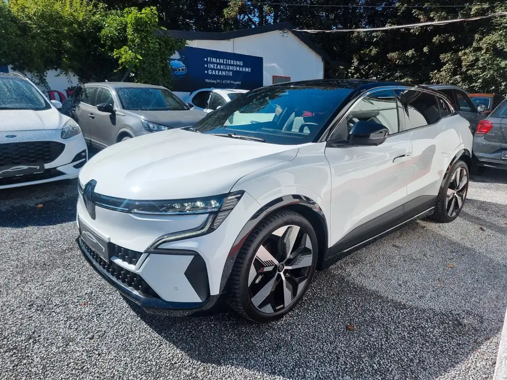 Renault Megane E-Tech Techno 60 KwH/ Google/360/ NAVI/