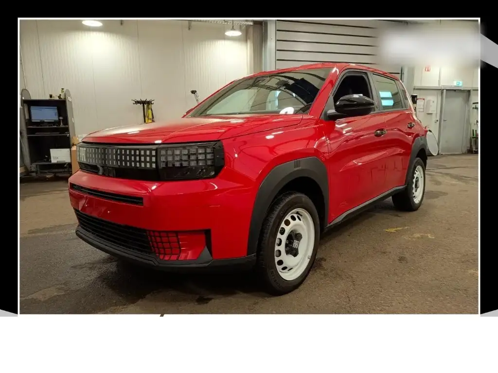 Fiat Grande Panda E 83 kW Elektro 44kWh Red LED