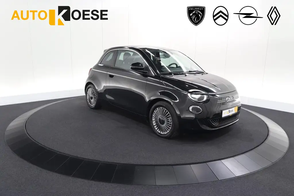 Fiat 500e Icon 42 kWh | SOH 95,7% | Convenience Pack | Camer