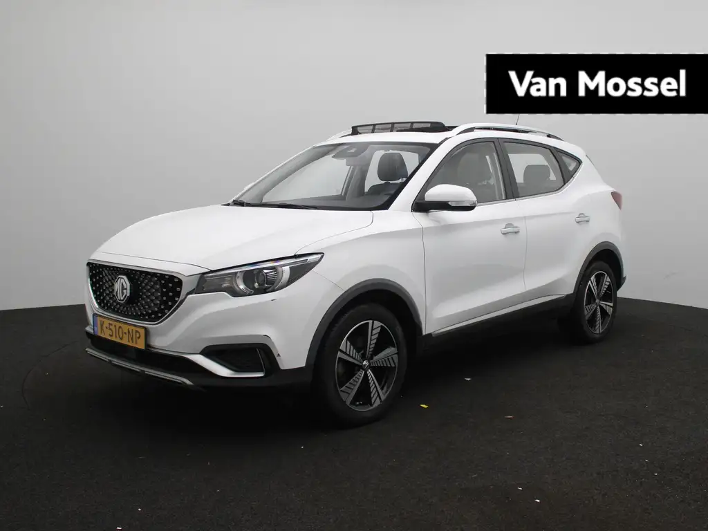 MG ZS EV EV Luxury 45 kWh | Panoramadak | Carplay | Leder |
