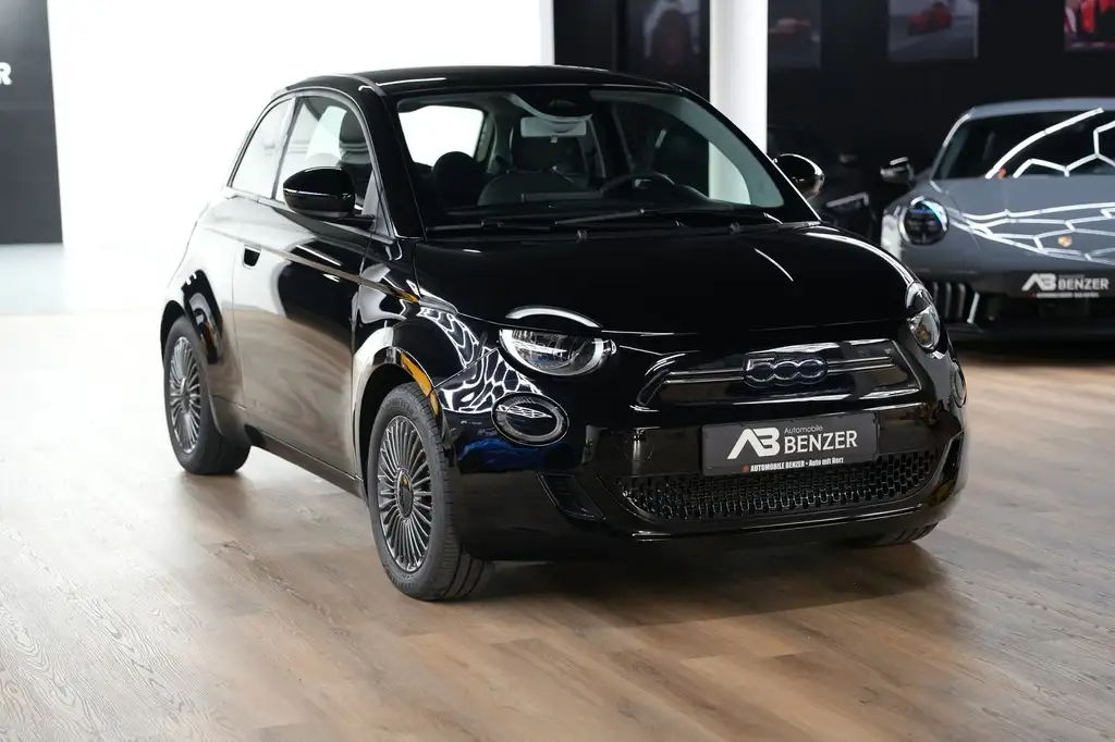 Fiat 500e e Icon 42 Kwh *Rückfahrkamera*Navi*LED*Klima