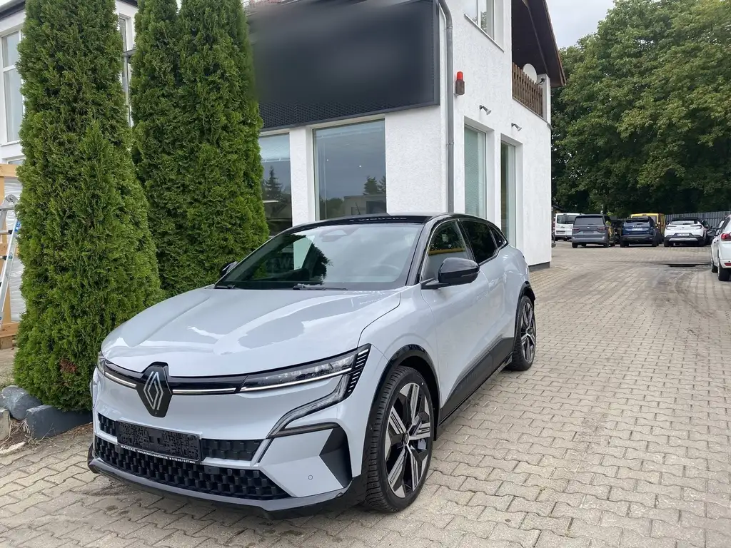 Renault Megane E-Tech Electric (02.2022->) Iconic