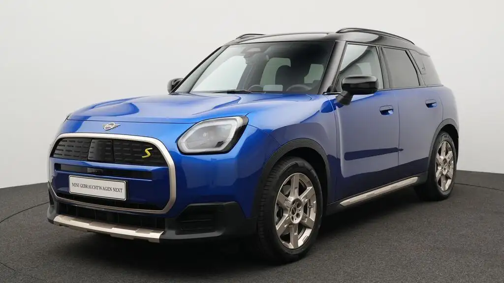 MINI Countryman SE All4 Favoured Trim