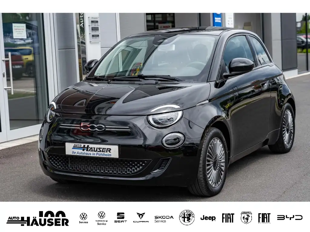 Fiat 500e ICON 42 kWh NAVI TEMPOMAT APPLE ANDROID
